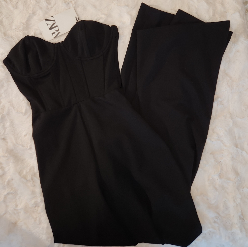 Black Sleeveless Jumpsuit